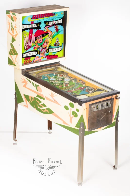 bali-hi-793-34.jpg pinball machine - Preview image showing playfield artwork and design details