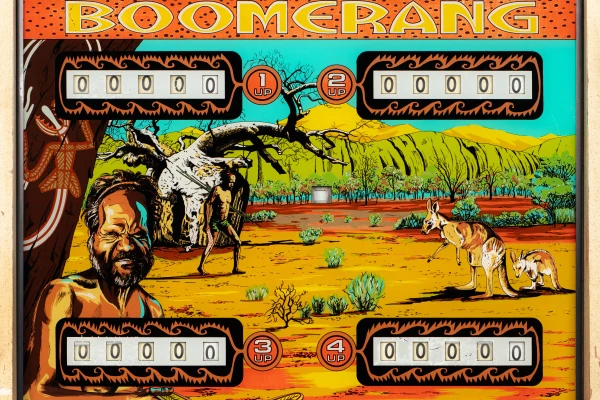 boomerang-720-bg.jpg pinball machine - Preview image showing playfield artwork and design details