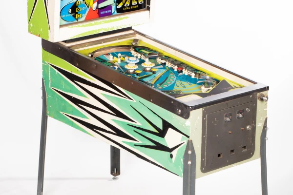 capersville-431-34.jpg pinball machine - Preview image showing playfield artwork and design details