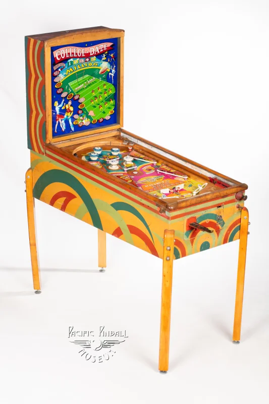 college-daze-204-34.jpg pinball machine - Preview image showing playfield artwork and design details