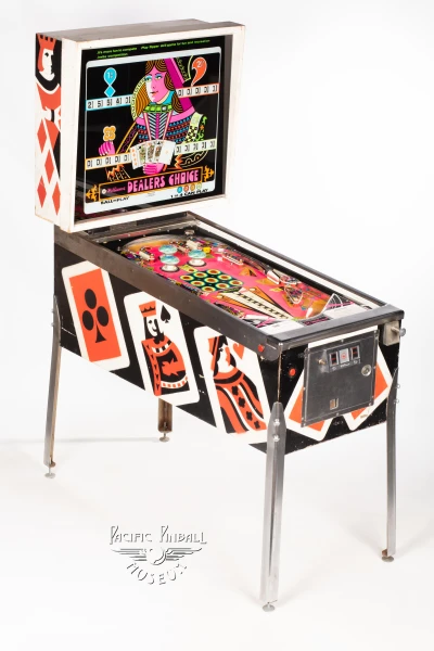 dealer-s-choice-106-34.jpg pinball machine - Preview image showing playfield artwork and design details