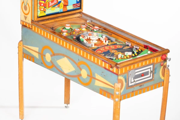 diamond-lill-180-34.jpg pinball machine - Preview image showing playfield artwork and design details