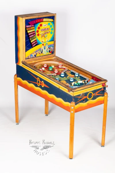 double-feature-257-34.jpg pinball machine - Preview image showing playfield artwork and design details