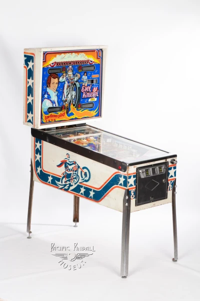 evel-knievel-935-34.jpg pinball machine - Preview image showing playfield artwork and design details