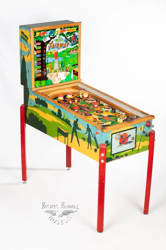 fairway-235-34.jpg pinball machine - Preview image showing playfield artwork and design details