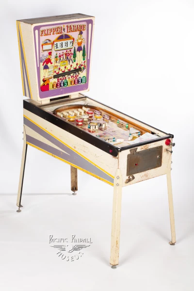 flipper-parade-360-34.jpg pinball machine - Preview image showing playfield artwork and design details