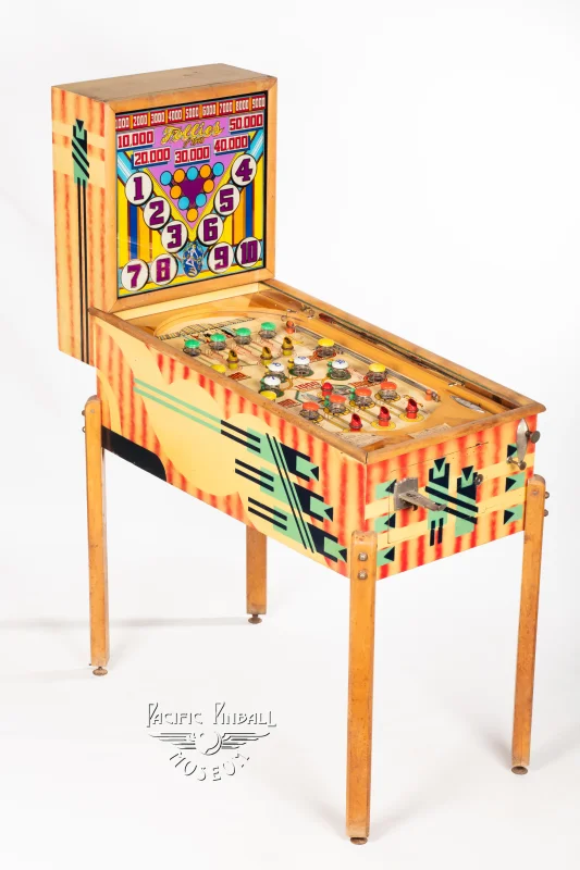 follies-of-1940-1160-34.jpg pinball machine - Preview image showing playfield artwork and design details