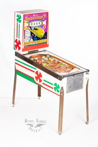 friendship-7-365-34.jpg pinball machine - Preview image showing playfield artwork and design details