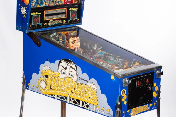 funhouse-936-34.jpg pinball machine - Preview image showing playfield artwork and design details