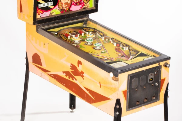 galahad-119-34.jpg pinball machine - Preview image showing playfield artwork and design details