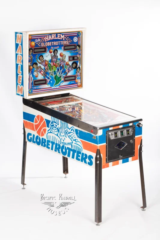 harlem-globetrotters-85-34.jpg pinball machine - Preview image showing playfield artwork and design details
