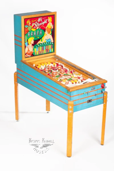 hi-straight-478-34.jpg pinball machine - Preview image showing playfield artwork and design details