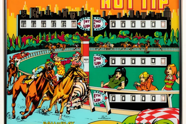 hot-tip-1087-bg.jpg pinball machine - Preview image showing playfield artwork and design details