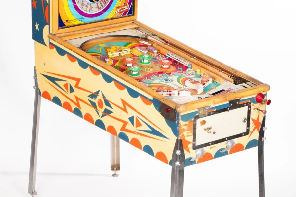 lightning-ball-388-34.jpg pinball machine - Preview image showing playfield artwork and design details