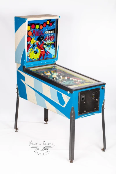 minizag-146-34.jpg pinball machine - Preview image showing playfield artwork and design details