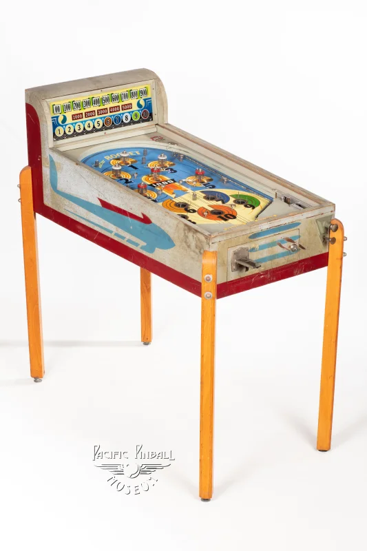 new-rocket-1188-34.jpg pinball machine - Preview image showing playfield artwork and design details