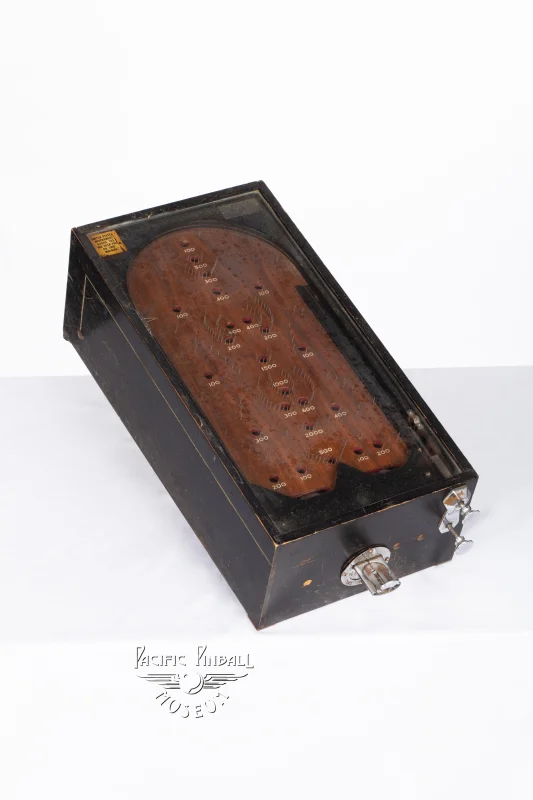 official-pin-table-1636-34.jpg pinball machine - Preview image showing playfield artwork and design details