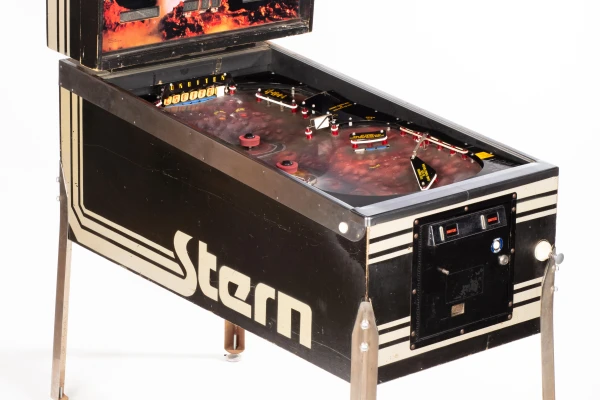 orbitor-1-1154-34.jpg pinball machine - Preview image showing playfield artwork and design details