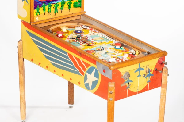 paratrooper-275-34.jpg pinball machine - Preview image showing playfield artwork and design details