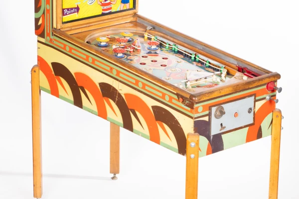 ppm-4-belles-300-34-print.jpg pinball machine - Preview image showing playfield artwork and design details