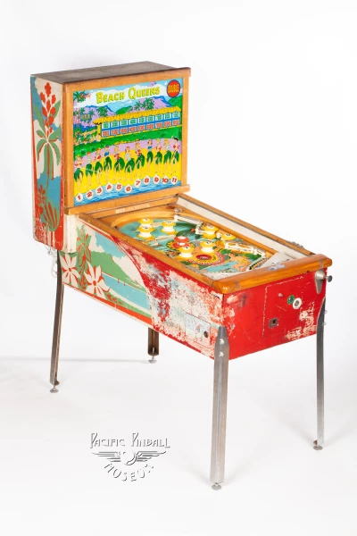 ppm-beach-queens-351-34-print.jpg pinball machine - Preview image showing playfield artwork and design details