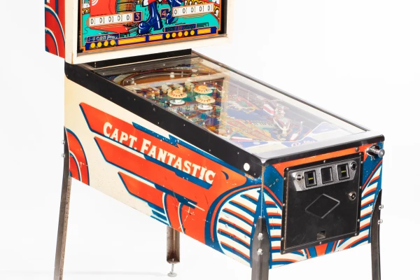 ppm-captain-fantastic-55-34-print.jpg pinball machine - Preview image showing playfield artwork and design details