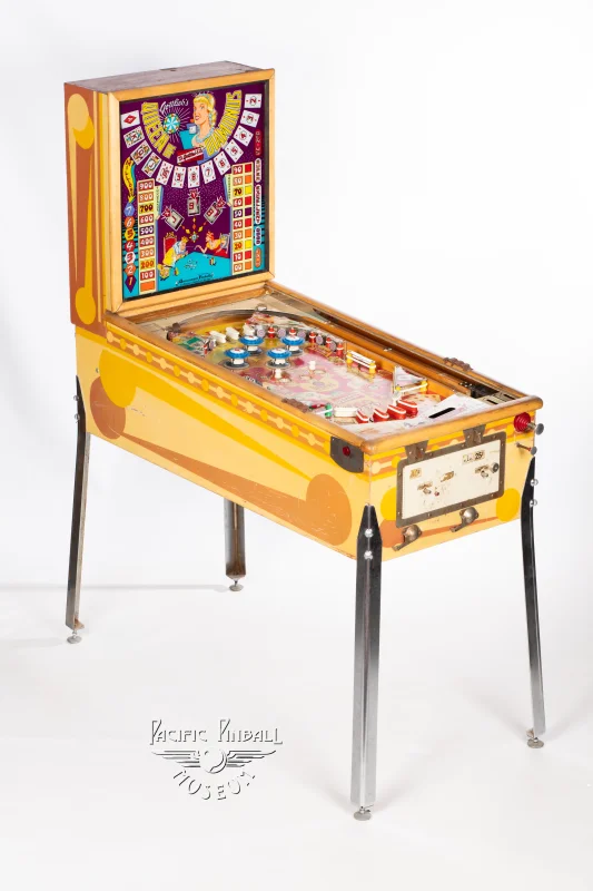 queen-of-diamonds-1286-34.jpg pinball machine - Preview image showing playfield artwork and design details