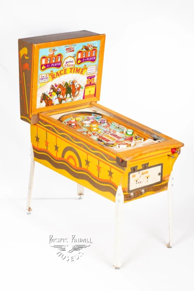 race-time-799-34.jpg pinball machine - Preview image showing playfield artwork and design details