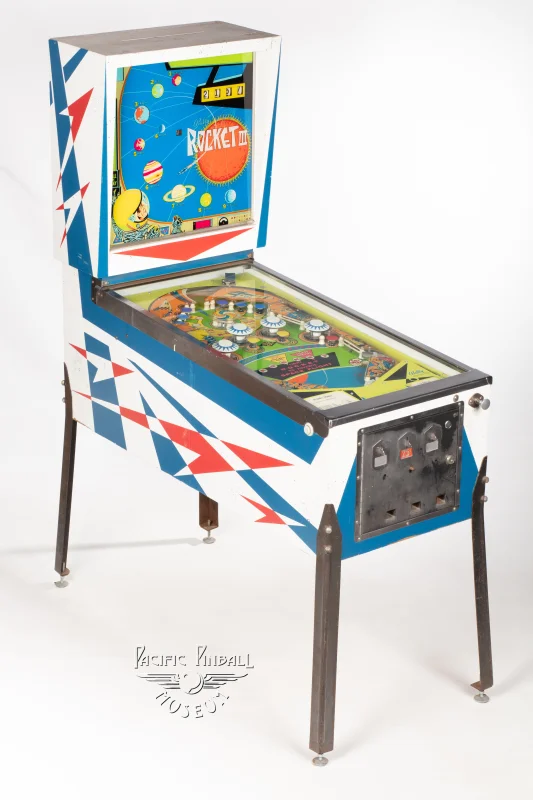 rocket-iii-156-34.jpg pinball machine - Preview image showing playfield artwork and design details
