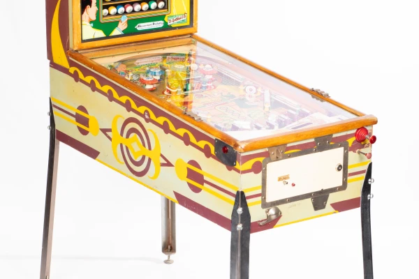 roto-pool-380-34.jpg pinball machine - Preview image showing playfield artwork and design details