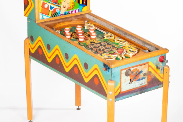 screamo-276-34.jpg pinball machine - Preview image showing playfield artwork and design details