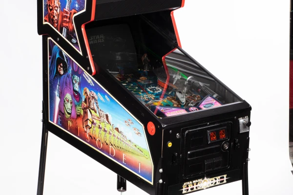 star-wars-episode-1-295-34.jpg pinball machine - Preview image showing playfield artwork and design details