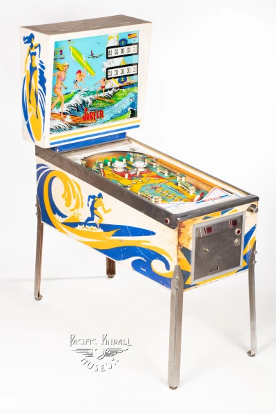 surfer-465-34.jpg pinball machine - Preview image showing playfield artwork and design details