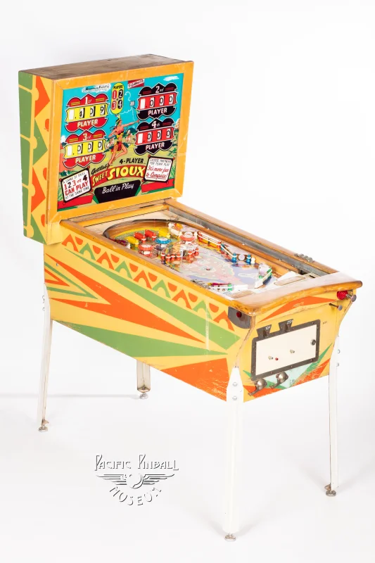 sweet-sioux-387-34.jpg pinball machine - Preview image showing playfield artwork and design details