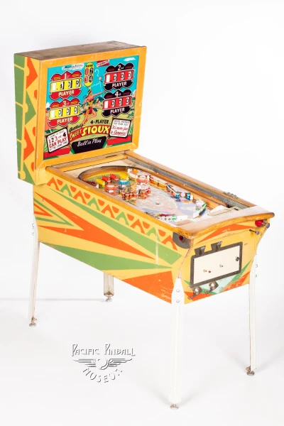 sweet-sioux-387-34.jpg pinball machine - Preview image showing playfield artwork and design details