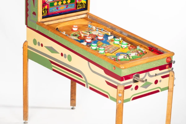telecard-211-34.jpg pinball machine - Preview image showing playfield artwork and design details